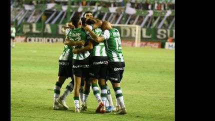 Banfield quiere volver a festejar ante sus hinchas en el Florencio Sola.