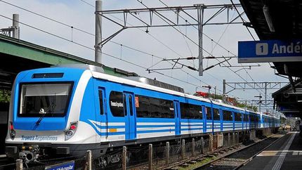 Este domingo volverá a haber servicio limitado de trenes.