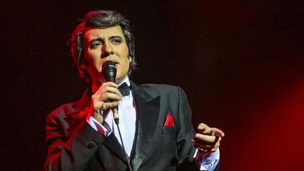 Fernando Samartin como Sandro.