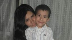 Laura y Thiago, madre e hijo.