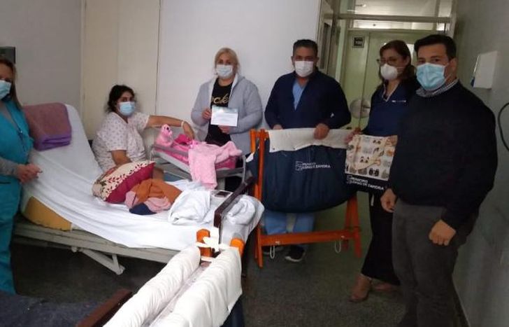Los kits se entregan en los hospitales Alende y Gandulfo.