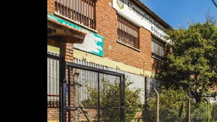 adolescente apunalo a un companero en el colegio