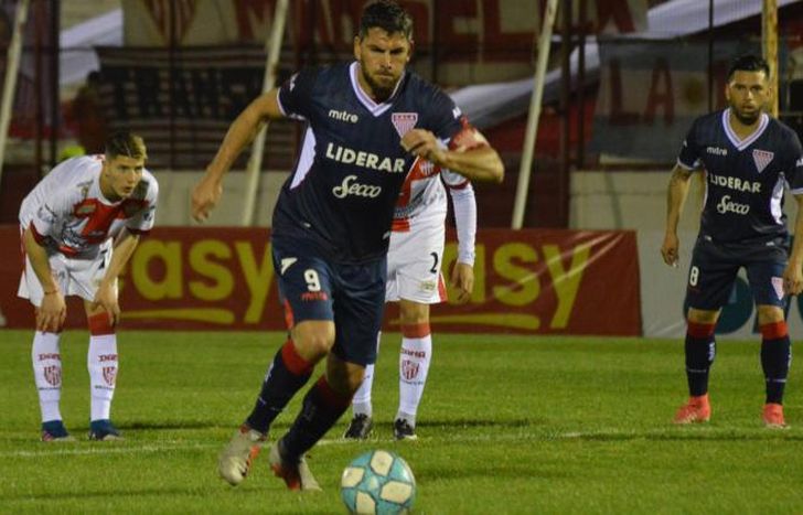 Uno de los cinco goles de Noriega fue ante Talleres.