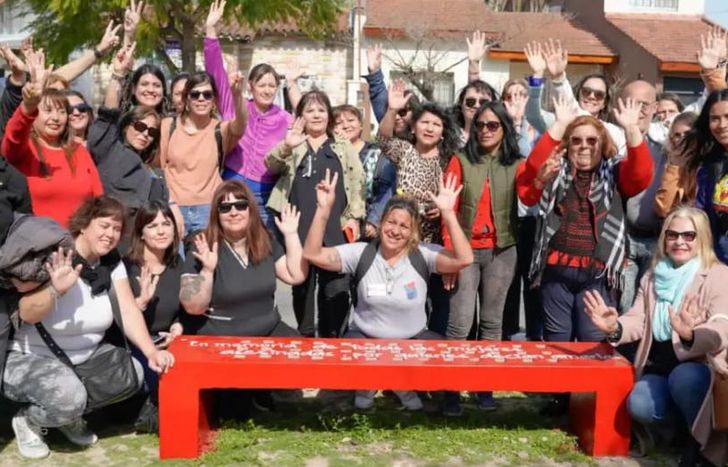 En memoria de las mujeres asesinadas por quienes decían amarlas.