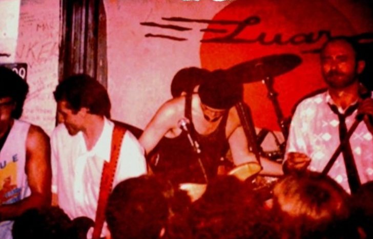 Cuando el Indio Solari tocó en Lomas: bares y discotecas por donde pasó el héroe del rock nacional.