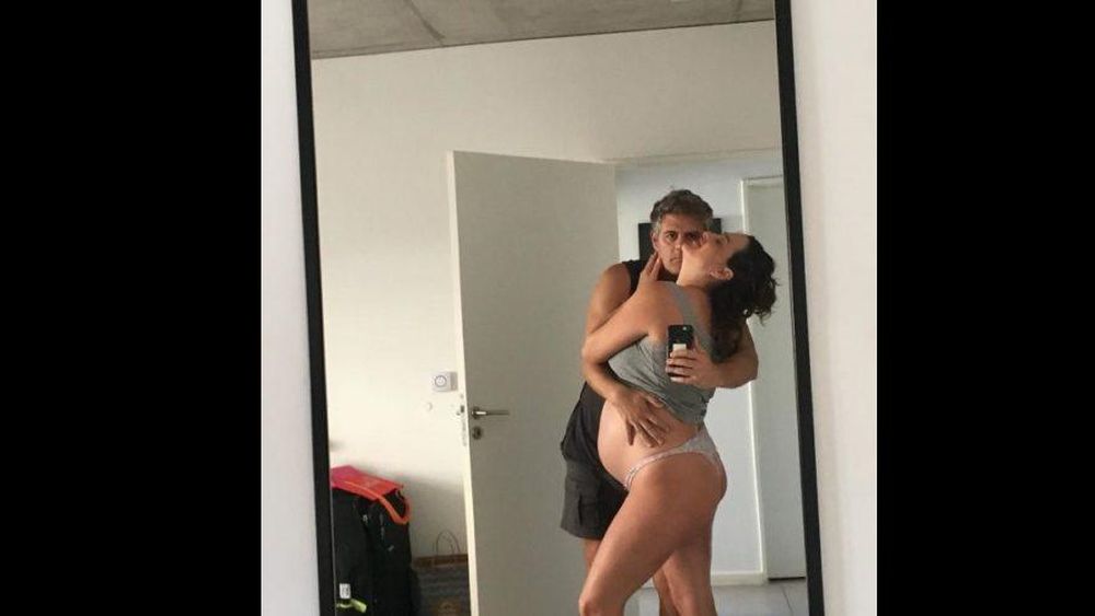 Y en eso llegó Miel