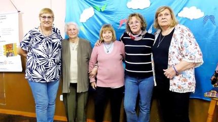 Aoniken Cuenta sigue repartiendo cultura y literatura por Lomas.