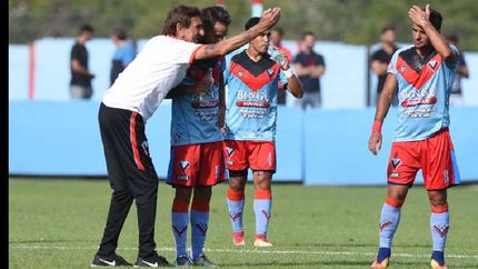 Para Pablo Vico, el empate de Brown hay que analizarlo antes y después de la expulsión.