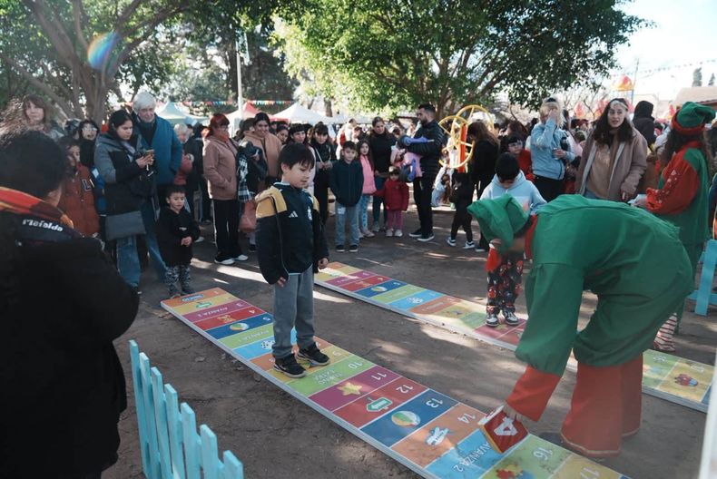 Las propuestas al aire libre son claves para romper la inercia del celular entre los nenes.&nbsp;