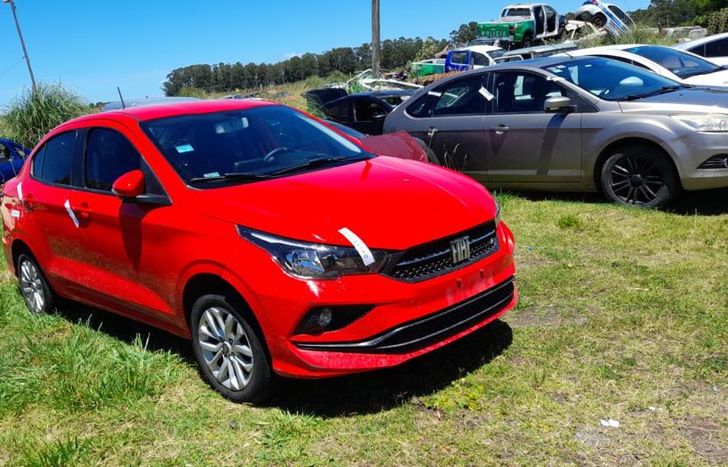 El auto en el que circulaba el delincuente.