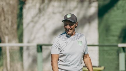 Pedro Troglio no quiere apurar a los chicos de Banfield. Pedro Troglio no quiere apurar a los chicos de Banfield.