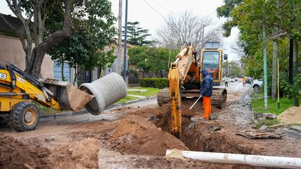Las obras hídricas llegan a varias localidades de Lomas.