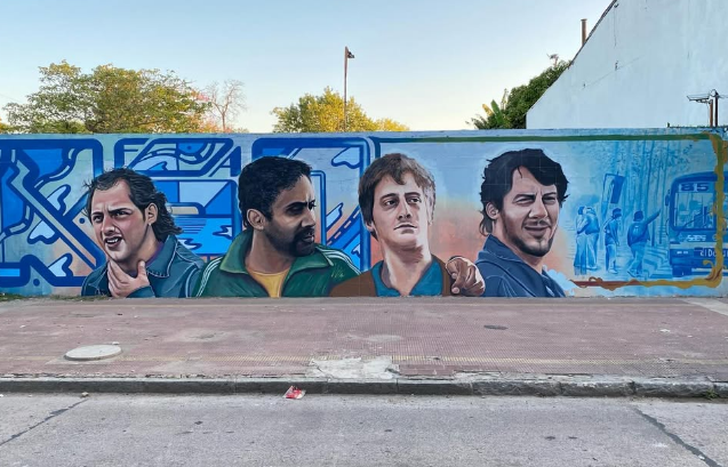 Insólito: hicieron un mural dedicado a la serie Okupas en el conurbano.