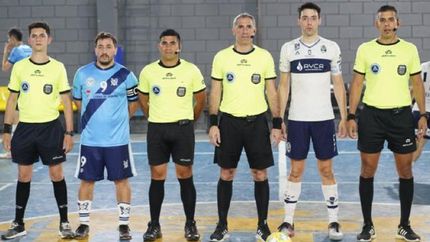 El Lobo se quedó con el primer cruce: ahora juegan en Banfield.