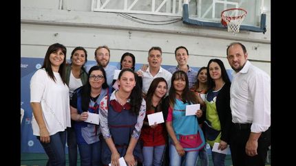 Participaron autoridades de los colegios, del Municipio y legisladores.