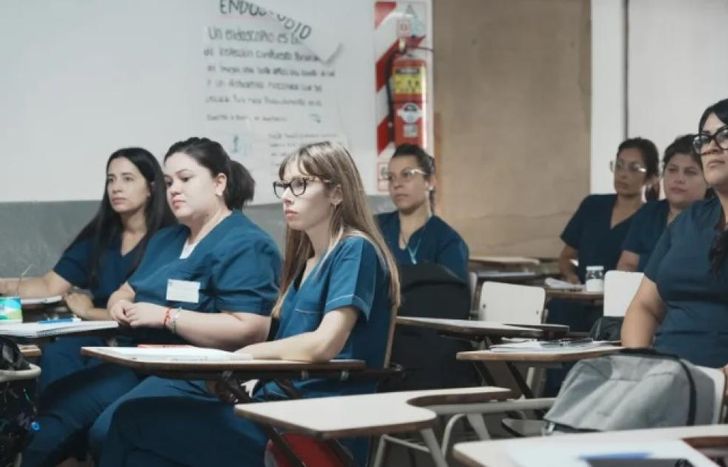 Las carreras duran tres años.