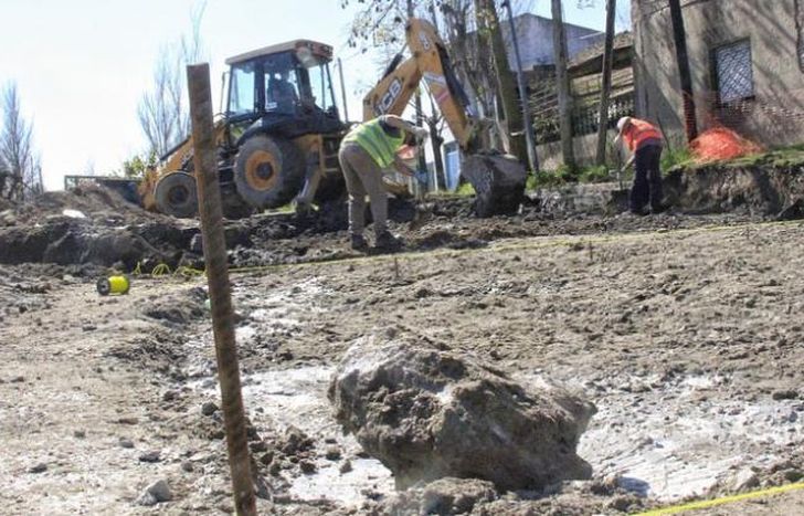 Las cuadrillas avanzan con los trabajos en Fiorito.