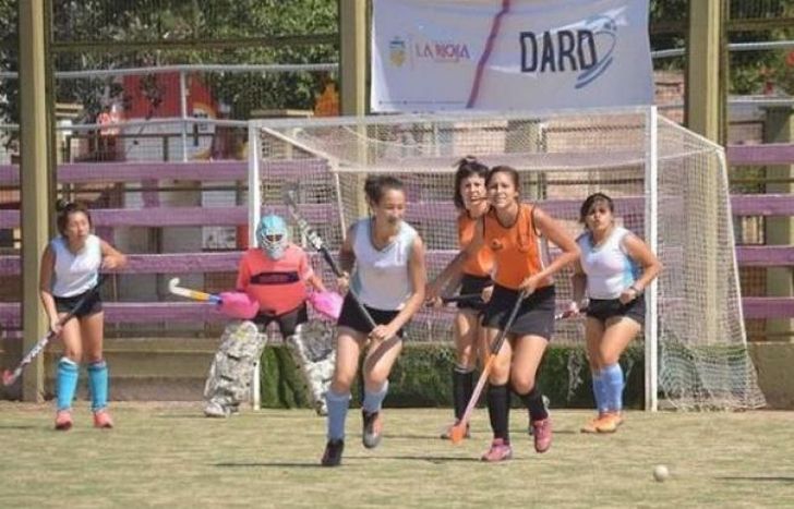 Lomas participó en certámenes de este tipo en distintas provincias.