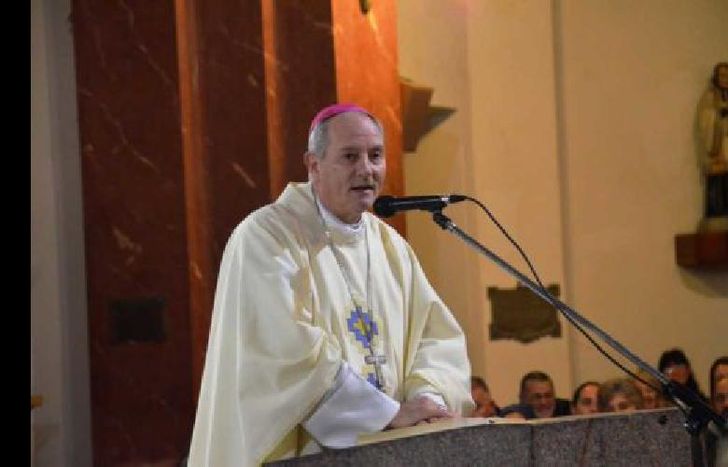 el obispo de lomas, jorge lugones, preside la comisión.