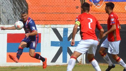 Diario La Unión | Ruano marcó el segundo gol de Talleres en Maschwitz.