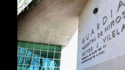 El chico fue trasladado al Hospital de Niños Vìctor J. Vilela de Rosario.