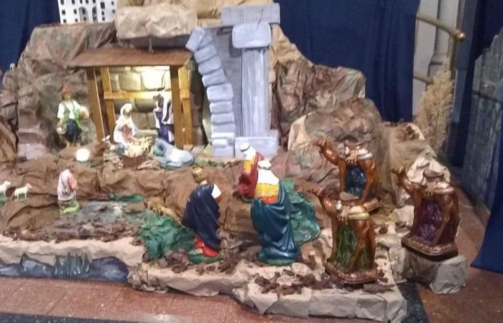 El pesebre ya se encuentra armado y a la vista de todos los vecinos.
