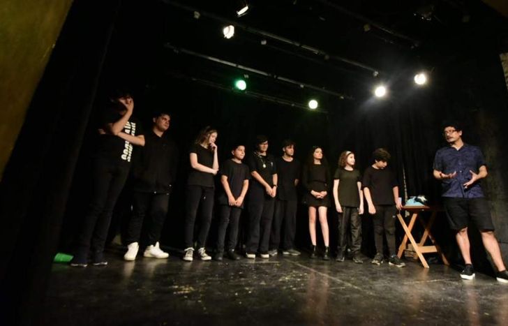 El espacio está abierto para todos los amantes del escenario.