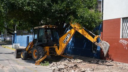Obras de infraestructura: avanza un plan integral de reconstrucción de veredas en Lomas de Zamora. Obras de infraestructura: avanza un plan integral de reconstrucción de veredas en Lomas de Zamora.