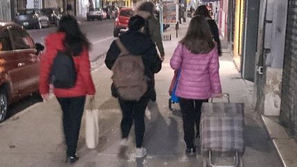 Las recorridas se realizan todos los lunes a las 19 y el encuentro es en la esquina de Balcarce y Alsina.