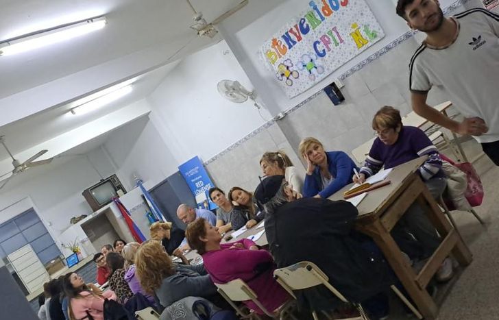 Hay varios cursos activos y que arrancan este mes en la sociedad de fomento de Llavallol.