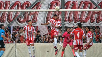 Facundo Infante debutó en Talleres en el encuentro ante Temperley.