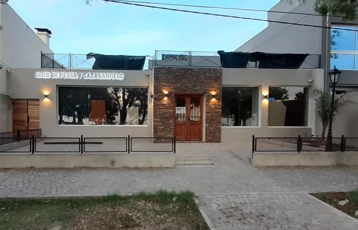 Esta tarde en Alsina 527, Banfield.