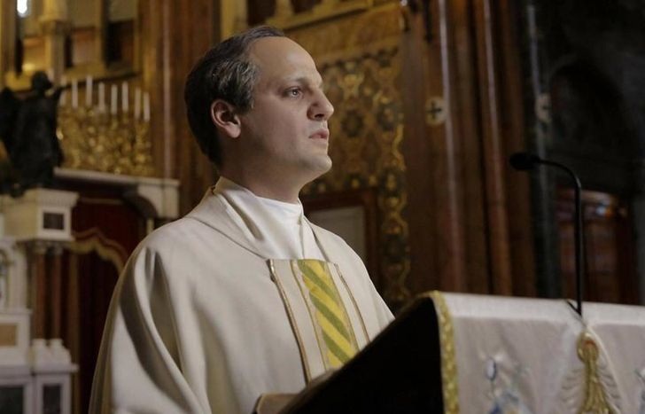 Rodrigo de la Serna interpretó al papa Francisco.