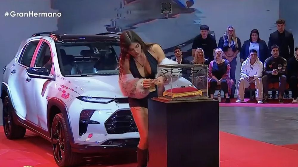 Prueba del auto 0km en Gran Hermano.&nbsp;