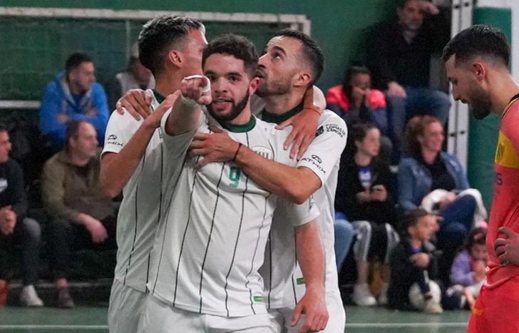 Uno de los festejos de Peralta en la temporada.