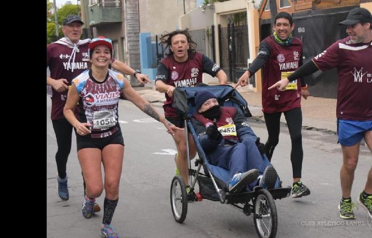 En 2018 y con la colaboración del Municipio y distintas empresas, hubo alrededor de 1.400 personas corriendo en el club y en el barrio