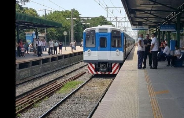 El servicio funciona en horarios pico.