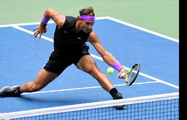 Las asociaciones de tenis tomaron la decisión de parar la actividad.