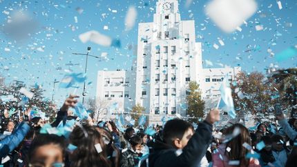 las mejores postales de la promesa a la bandera en lomas