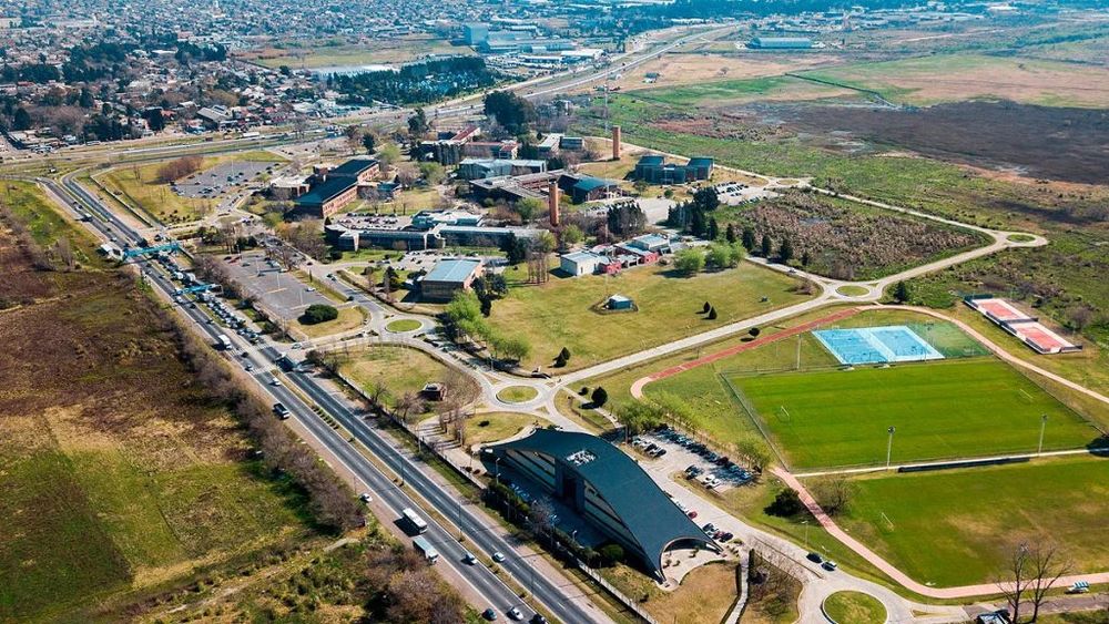 La universidad de Lomas adhiere de forma dispar a la medida: según las distintas cátedras.&nbsp;