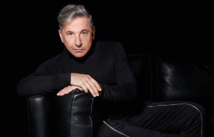 Vuelve a grabar sus hits.