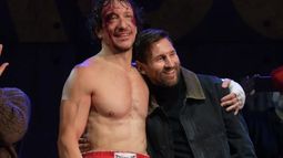 Nico Vázquez y Lionel Messi.