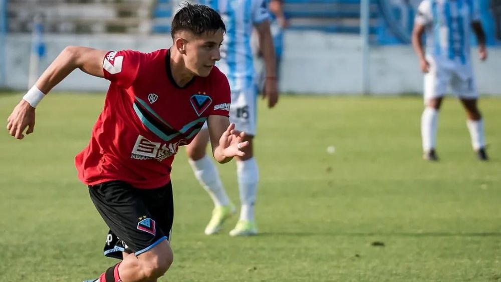 Lucio Castillo dejó de pertenecer a Brown de Adrogué.