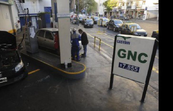 El sector privado debate si el precio del GNC debe equipararse al del gasoil