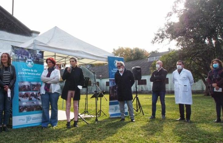 De la apertura participaron autoridades locales y provinciales.