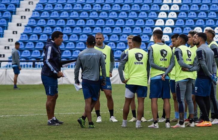 Campodónico al frente del plantel.