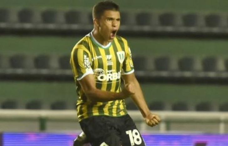 Enrique cumplió su sueño y le dio un gran punto a Banfield