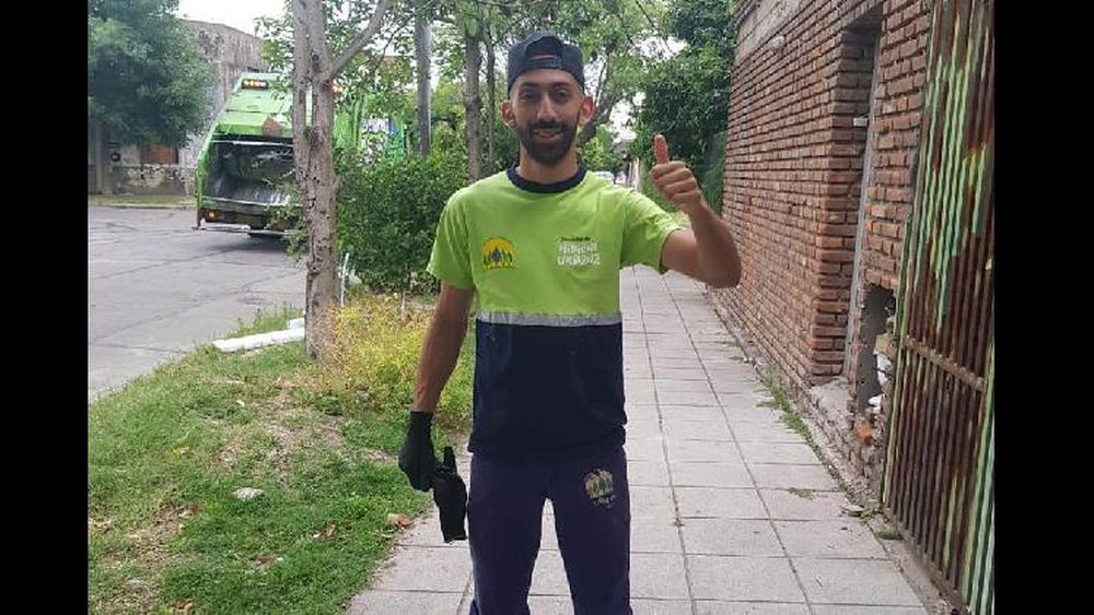 Ezequiel Martínez, jugador de Banfield y de toda la sociedad
