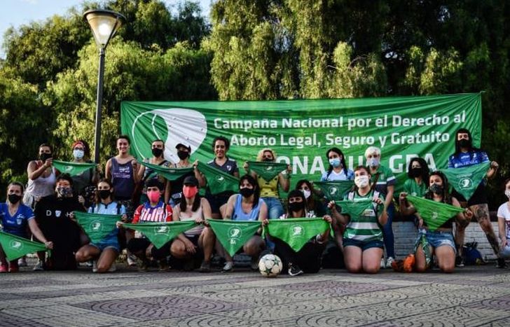 El miércoles hubo un picadito de fútbol en la Grigera.