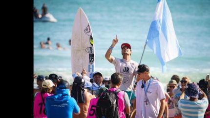 argentina, en lo mas alto del surf mundial